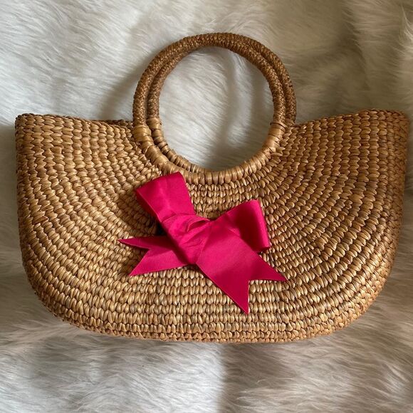 Rattan Beach Tote with Bow - Picture 5 of 8